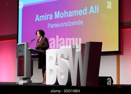 Bundesparteitag des BSW am 06.12.2025 in Magdeburg : Amira Mohamed ALI , Ko-Vorsitzende Parteikonvent der BSW am 06.12.2025 in Magdeburg : Amira Mohamed ALI , Ko-Vorsitzende *** Bundesparteikonvent der BSW am 06 12 2025 in Magdeburg Amira Mohamed ALI , Ko-Vorsitzende der BSW am 06 12 2025 in Magdeburg Amira Mohamed ALI , Ko-Vorsitzende Stockfoto
