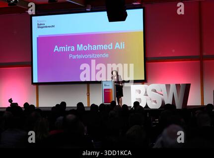Bundesparteitag des BSW am 06.12.2025 in Magdeburg : Amira Mohamed ALI , Ko-Vorsitzende Parteikonvent der BSW am 06.12.2025 in Magdeburg : Amira Mohamed ALI , Ko-Vorsitzende *** Bundesparteikonvent der BSW am 06 12 2025 in Magdeburg Amira Mohamed ALI , Ko-Vorsitzende der BSW am 06 12 2025 in Magdeburg Amira Mohamed ALI , Ko-Vorsitzende Stockfoto