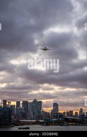 Blick auf Canary Wharf, London, Großbritannien Stockfoto