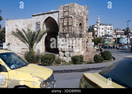 Damaskus, Syrien. Dezember 2025. Bab Tuma bedeutet Tor des Thomas, ein Viertel in der Altstadt von Damaskus in Syrien. Es ist eine der se Stockfoto