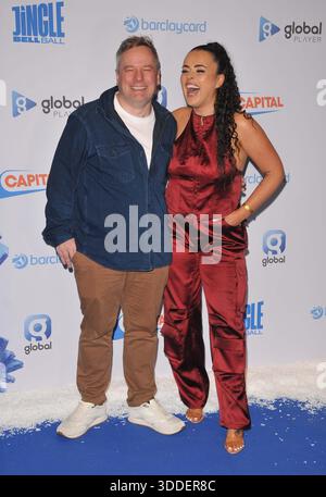 ANT Payne und Lydia Rodford beim Capital's Jingle Bell Ball mit Barclaycard, Tag 1, O2 Arena Greenwich, Peninsula Square, Samstag, den 06. Dezember Stockfoto
