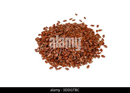 Getrocknete rohe Leinleguminosen auf weißem Hintergrund. Stockfoto