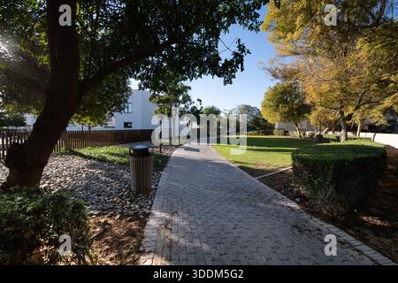 Al-Ghadeer-Gemeinschaft im Emirat Abu Dhabi. Stockfoto