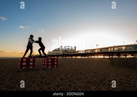 Brighton, 2. Januar 2026: Brighton's Grade II Listed Palace Pier wurde heute Morgen von den derzeitigen Eigentümern, der Brighton Pier Group, zum Verkauf angeboten Stockfoto