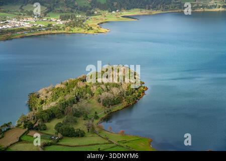 Caldera das Sete Cidades auf der Insel São Miguel, Azoren, Portugal. Stockfoto