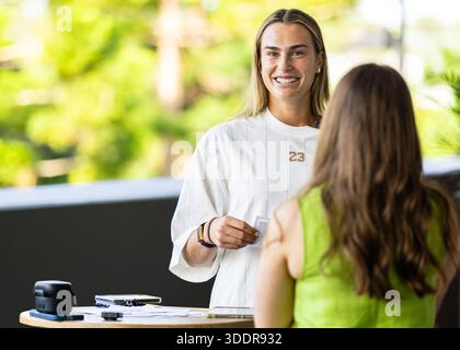 Brisbane, Qld, Australien. Januar 2026. ARYNA SABALENKA aus Belarus nimmt an einer Medienaktivität im Vorfeld der Brisbane International Teil. (Kreditbild: © Stephane Thomas/ZUMA Press Wire) NUR REDAKTIONELLE VERWENDUNG! Nicht für kommerzielle ZWECKE! Quelle: ZUMA Press, Inc./Alamy Live News Stockfoto