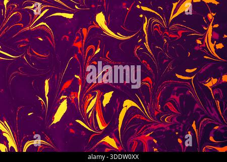 Farbenfrohe abstrakte ebru-Marmorierung mit fließenden flüssigen Mustern, perfekt für modernes Design, Drucke, Tapeten und kreative Hintergründe. Stockfoto