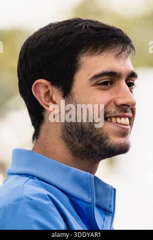 HONGKONG, China - 04. JANUAR: Nuno Borges of Portugal während der Autogrammstunde der Bank of China Hong Kong Tennis Open 2026 (ATP 250) auf dem Victoria Park Tennis Centre Court am 4. Januar 2026 in Hongkong, China (Foto: Jack ng/Alamy Live News) Stockfoto