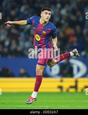Barcelona, Spanien. Januar 2026. Pau Cubarsi vom FC Barcelona während des La Liga EA Sports Matches zwischen RCD Espanyol und FC Barcelona spielte am 3. Januar 2026 im RCDE Stadium in Barcelona, Spanien. (Foto: Bagu Blanco/PRESSIN) Credit: PRESSINPHOTO SPORTS AGENCY/Alamy Live News Stockfoto