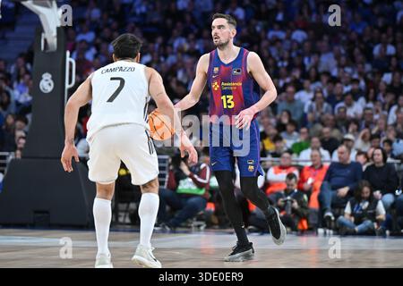 Madrid, Spanien. Januar 2026. Tomas Satoransky vom FC Barcelona während des Liga Endesa ACB Spiels zwischen Real Madrid und FC Barcelona in der Movistar Arena in Madrid am 4. Januar 2026, Spanien (Foto: Oscar Gonzalez/SIPA USA) Credit: SIPA USA/Alamy Live News Stockfoto