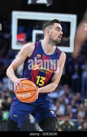 Madrid, Spanien. Januar 2026. Tomas Satoransky vom FC Barcelona während des Liga Endesa ACB Spiels zwischen Real Madrid und FC Barcelona in der Movistar Arena in Madrid am 4. Januar 2026, Spanien (Foto: Oscar Gonzalez/SIPA USA) Credit: SIPA USA/Alamy Live News Stockfoto