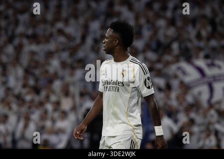 Madrid, Spanien. Januar 2026. Vinícius Jr. von Real Madrid, das beim EA SPORTS La Liga 2025-2026 zwischen Real Madrid und Real Betis im Santiago Bernabéu Stadion zu sehen war. Endergebnis: Real Madrid 5-1 Real Betis. Quelle: SOPA Images Limited/Alamy Live News Stockfoto