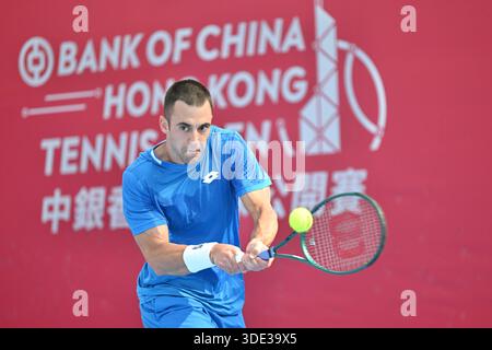 Hongkong. Januar 2026. Laslo Djere, ein serbischer Tennisspieler, während eines Spiels bei den Hong Kong Tennis Open (WTA 250) am 5. Januar 2026 in Hongkong. (Foto von Kobe Li/Nexpher Images) Credit: Nexpher Images Limited/Alamy Live News Stockfoto