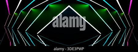Eine moderne, abstrakte Lichtinstallation, neonfarbene Lichtstreifen sind diagonal vor dunklem Hintergrund angeordnet. Die Lichter reflektieren lebhaft auf einem gl Stockfoto