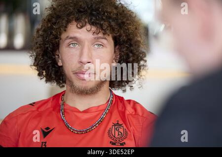 Lagos, Portugal. Januar 2026. Marlon Fossey von Standard wurde während des Wintertrainings der belgischen Fußballmannschaft Standard de Lüttich am Montag, den 5. Januar 2026 in Lagos, Portugal, fotografiert. BELGA FOTO RICARDO NASCIMENTO Credit: Belga Nachrichtenagentur/Alamy Live News Stockfoto
