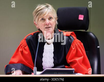 Brüssel, Belgien Januar 2026. Die Vorsitzende des Gerichts Isabelle de Saedeleer, die während der Zusammensetzung der Jury für den Assize-Prozess gegen Franc Gergely, alias Franc Copja, und acht weitere Angeklagte vor dem Assize-Gericht der Provinz Brüssel-Hauptstadt am Montag, den 5. Januar 2026, in Brüssel dargestellt wurde. Die Angeklagten werden wegen Mordes an Ardit Spahiu angeklagt, der am 27. November 2020 in Molenbeek erschossen wurde. Der Hauptbeschuldigte und der Viktor, beide albanische Staatsbürger, gehörten zwei rivalisierenden Clans an, die am Kokainhandel beteiligt waren. Quelle: Belga News Agency/Alamy Live News Stockfoto