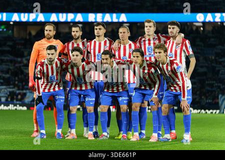 San Sebastian, Spanien. Januar 2026. Atletico Madrid Team Photography während des La Liga Spiels zwischen Real Sociedad und Atletico Madrid in Anoeta, San Sebastian Credit: Mickael DUCINT/Alamy Live News Stockfoto