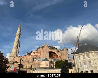 Hagia Sophia (Ayasofya) im Bezirk Sultanahmet in Istanbul, Türkei. Stockfoto