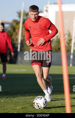 Lagos, Portugal. Januar 2026. Standard's Daan Dierckx in Aktion während des Wintertrainings der belgischen Fußballmannschaft Standard de Lüttich, Montag, den 5. Januar 2026 in Lagos, Portugal. BELGA FOTO RICARDO NASCIMENTO Credit: Belga Nachrichtenagentur/Alamy Live News Stockfoto