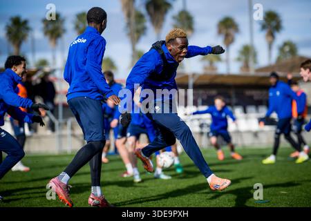 Oliva, Spanien. Januar 2026. Gent's Hyllarion Goore feiert am Dienstag, den 6. Januar 2026, im Wintertrainingslager der belgischen Fußballmannschaft KAA Gent in Oliva, Spanien. BELGA FOTO JASPER JACOBS Credit: Belga News Agency/Alamy Live News Stockfoto