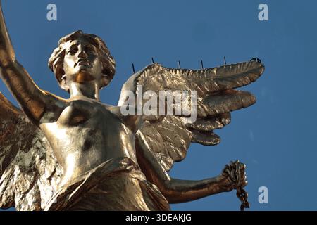 Eine allgemeine Ansicht, die das Angel of Independence Monument am 5. Januar 2026 in Mexiko zeigt. (Foto: Josue Pérez/Nexpher Images) Stockfoto