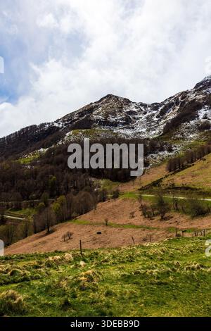 Mont Vallier Massiv im Frühjahr vom Col de la Core in der Region Couserans in Ariège Stockfoto