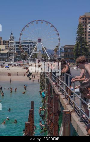 Glenelg Jetty Pier und Ferris Wheel, Adelaide Stockfoto