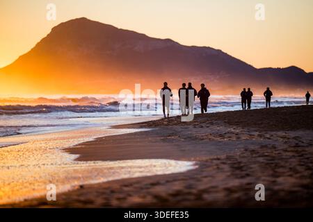 Oliva, Spanien. Januar 2026. Gents Spieler wurden während des Wintertrainings der belgischen Fußballmannschaft KAA Gent in Oliva, Spanien, am Mittwoch, den 7. Januar 2026, in Aktion dargestellt. BELGA FOTO JASPER JACOBS Credit: Belga News Agency/Alamy Live News Stockfoto
