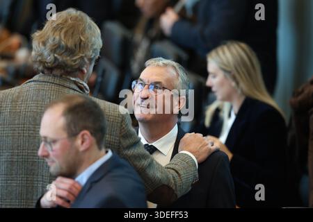 Namur, Belgien. Januar 2026. Wallonische Vizepräsidentin Pierre-Yves Jeholet und zu Beginn einer Plenartagung des wallonischen Parlaments am Mittwoch, den 7. Januar 2026 in Namur. BELGA FOTO BRUNO FAHY Credit: Belga News Agency/Alamy Live News Stockfoto