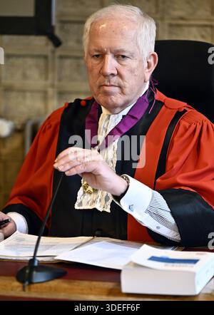 Lüttich, Belgien. Januar 2026. Der Vorsitzende des Gerichts Philippe Gorle wurde während der Juryauswahl für den Prozess gegen Y. Dave, einen 71-jährigen Mann, der des Mordes beschuldigt wurde, am Mittwoch, den 7. Januar 2026 vor dem Assize-Gericht der Provinz Lüttich in Lüttich dargestellt. Dave wird des Mordes an Mayron Weibel im Januar 2020 in Ferrieres, auf der Burg My Farm, beschuldigt. Weibel wurde durch einen Schuss getötet, als er mit zwei anderen Personen dort war, um einen Einbruch zu begehen. BELGA PHOTO ERIC LALMAND Credit: Belga News Agency/Alamy Live News Stockfoto