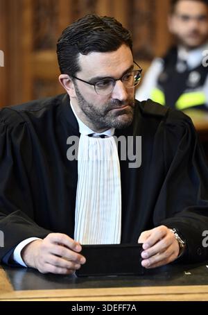 Lüttich, Belgien. Januar 2026. Anwalt Renaud Molders-Pierre vertritt die zivilgesellschaftlichen Parteien, die während der Jury-Auswahl für den Prozess gegen Y. Dave, einen 71-jährigen Mann, der des Mordes beschuldigt wird, am Mittwoch, den 7. Januar 2026 vor dem Assize-Gericht der Provinz Lüttich in Lüttich dargestellt wurden. Dave wird des Mordes an Mayron Weibel im Januar 2020 in Ferrieres, auf der Burg My Farm, beschuldigt. Weibel wurde durch einen Schuss getötet, als er mit zwei anderen Personen dort war, um einen Einbruch zu begehen. BELGA PHOTO ERIC LALMAND Credit: Belga News Agency/Alamy Live News Stockfoto