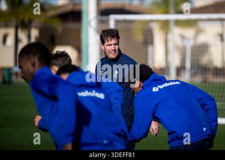 Oliva, Spanien. Januar 2026. Gents Leiter der Performance, Stijn Matthys, fotografiert während des Wintertrainings der belgischen Fußballmannschaft KAA Gent, in Oliva, Spanien, Mittwoch, den 7. Januar 2026. BELGA FOTO JASPER JACOBS Credit: Belga News Agency/Alamy Live News Stockfoto