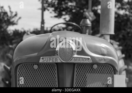 Dorchester.Dorset.Vereinigtes Königreich.6. September 2025.Ein restaurierter Fordson Super Major aus dem Jahr 1961 ist auf der Dorset County Show zu sehen Stockfoto