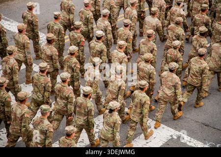 14. Juni 2025, Washington DC - 250. Jahrestag der US Army. Washington DC. National Mall. Capitol Parade. Patriotische Feier. Militärische Zeremonie Stockfoto