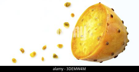 Kaktusbirne in der Hälfte quer isoliert auf weißem Hintergrund. Frisch geschnittene Kaktusfeige und viele Samen mit Kopierraum. Sabra Frucht. Neonfrüchte Stockfoto