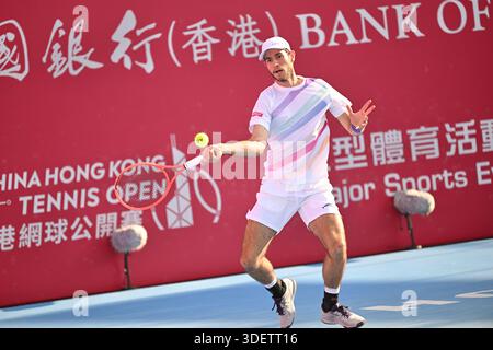 Nuno Borges, ein portugiesischer Tennisspieler, während eines Spiels bei den Hong Kong Tennis Open (ATP250) am 9. Januar 2026 in Hongkong. (Foto von Kobe Li/Nexpher Images) Stockfoto
