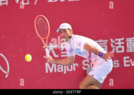 Nuno Borges, ein portugiesischer Tennisspieler, während eines Spiels bei den Hong Kong Tennis Open (ATP250) am 9. Januar 2026 in Hongkong. (Foto von Kobe Li/Nexpher Images) Stockfoto