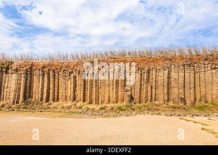 Daguoye Columnar Basalt auf Xiyu Island, Penghu County, Taiwan Stockfoto