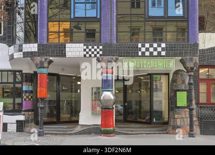 Kunst Haus Wien - Museum Hundertwasser, Untere Weissgerberstraße, Wien, Österreich Stockfoto