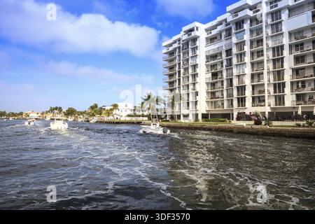 Der Hillsboro Inlet Waterway führte zum Hillsboro Beach in Pompano Beach, Florida Stockfoto
