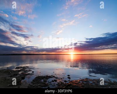 Sonnenuntergang Über Grapevine Lake, Texas Stockfoto