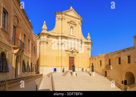 Die Cittadella, Gozo, Malta. Fassade der Kathedrale der Himmelfahrt. Stockfoto