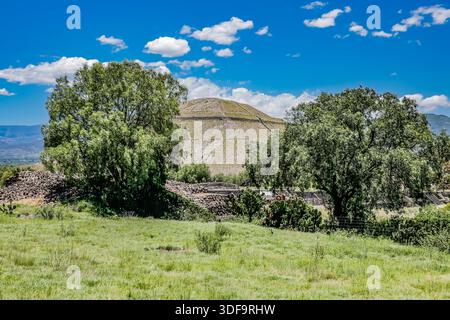 Pyramide der Sonne, archäologische Zone Teotihuacán, Bundesstaat Mexiko. Stockfoto