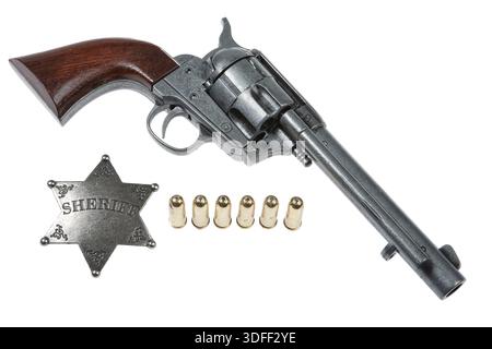 Alte Revolver auf einem isolierten studio Hintergrund Stockfoto