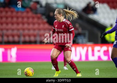 Liverpool gegen London City Lionesses Women’s Super League.ST HELENS, ENGLAND - 11. JANUAR 2026: Alice Bergström aus Liverpool während des Women's League Cup-Spiels zwischen Liverpool und London City Lionesses im St Helens Stadium am 11. Januar 2026 in St Helens, England. Stockfoto