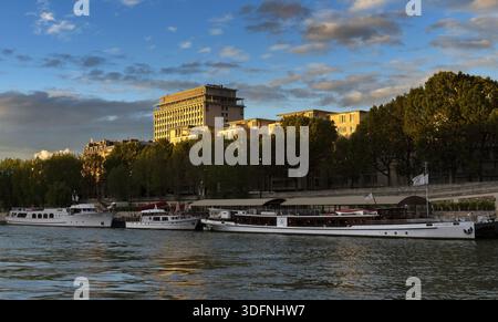 Sonnenuntergang über Paris Stockfoto