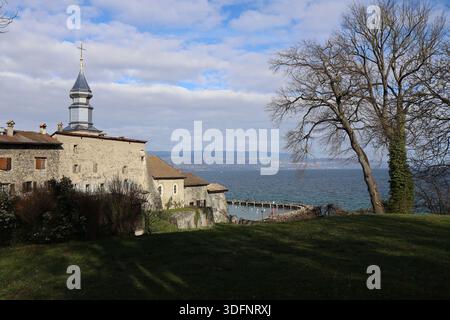 Le lac Léman, vu depuis le Village d'Yvoire, Village d'Yvoire, Département de Haute-Savoie, Frankreich Stockfoto