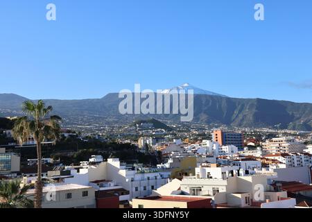 Teneriffa, Spanien - 5. Januar 2026: Puerto de la Cruz, Teneriffa Stockfoto