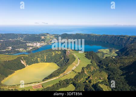 Luftaufnahme der Zwillingsseen von Sete Cidades, Azoren, Portugal Stockfoto