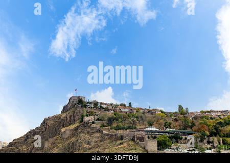 Schloss Ankara, der Blick auf die Altstadt und das Schloss in der türkischen Hauptstadt Ankara, Türkei. Stockfoto